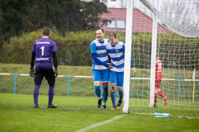 SENIORZY APBO- KS ŁOPUCHOWO